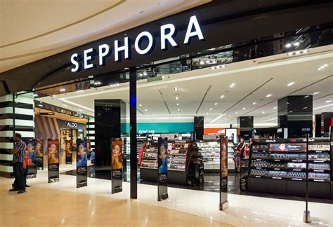 sephora shop.